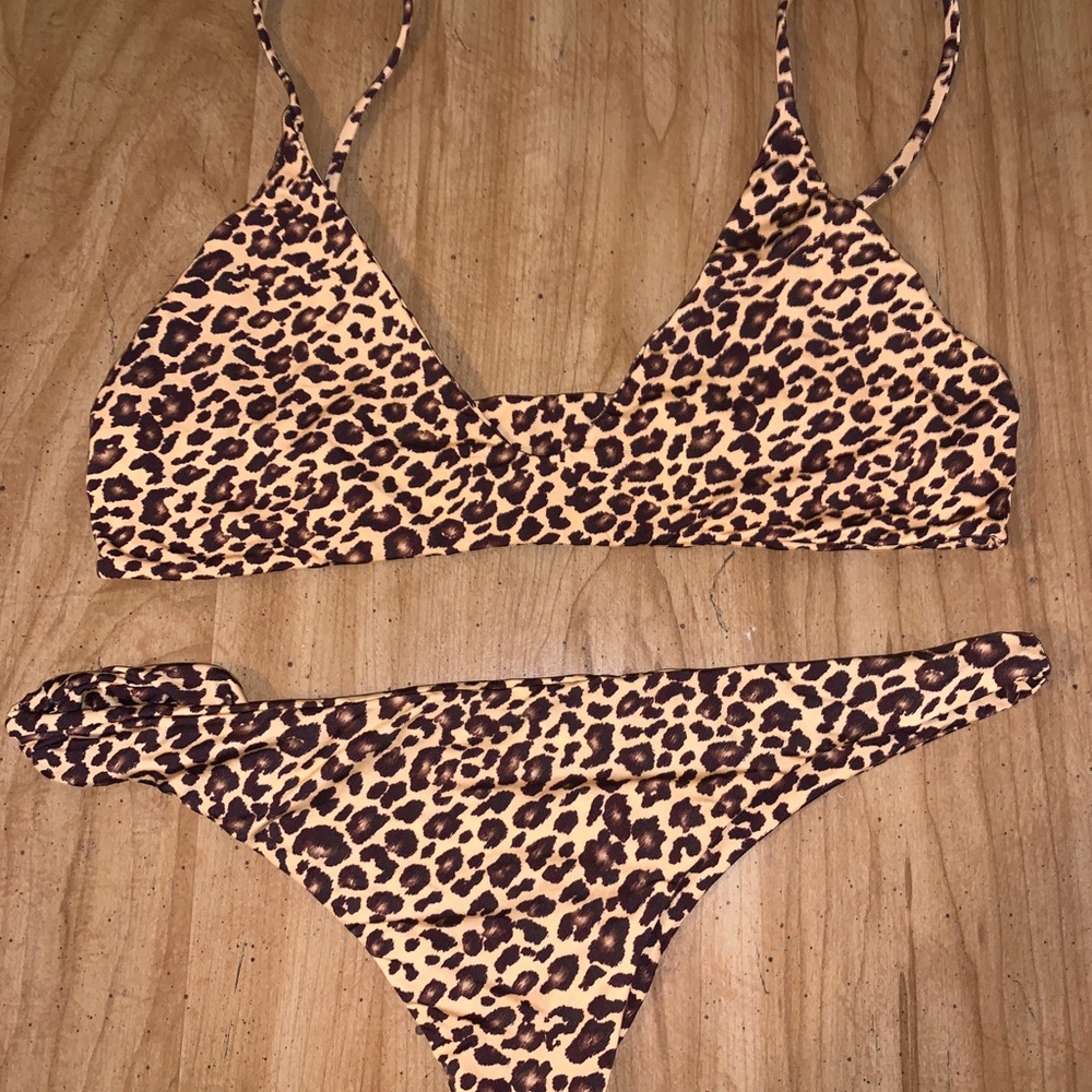 mai swim safari set